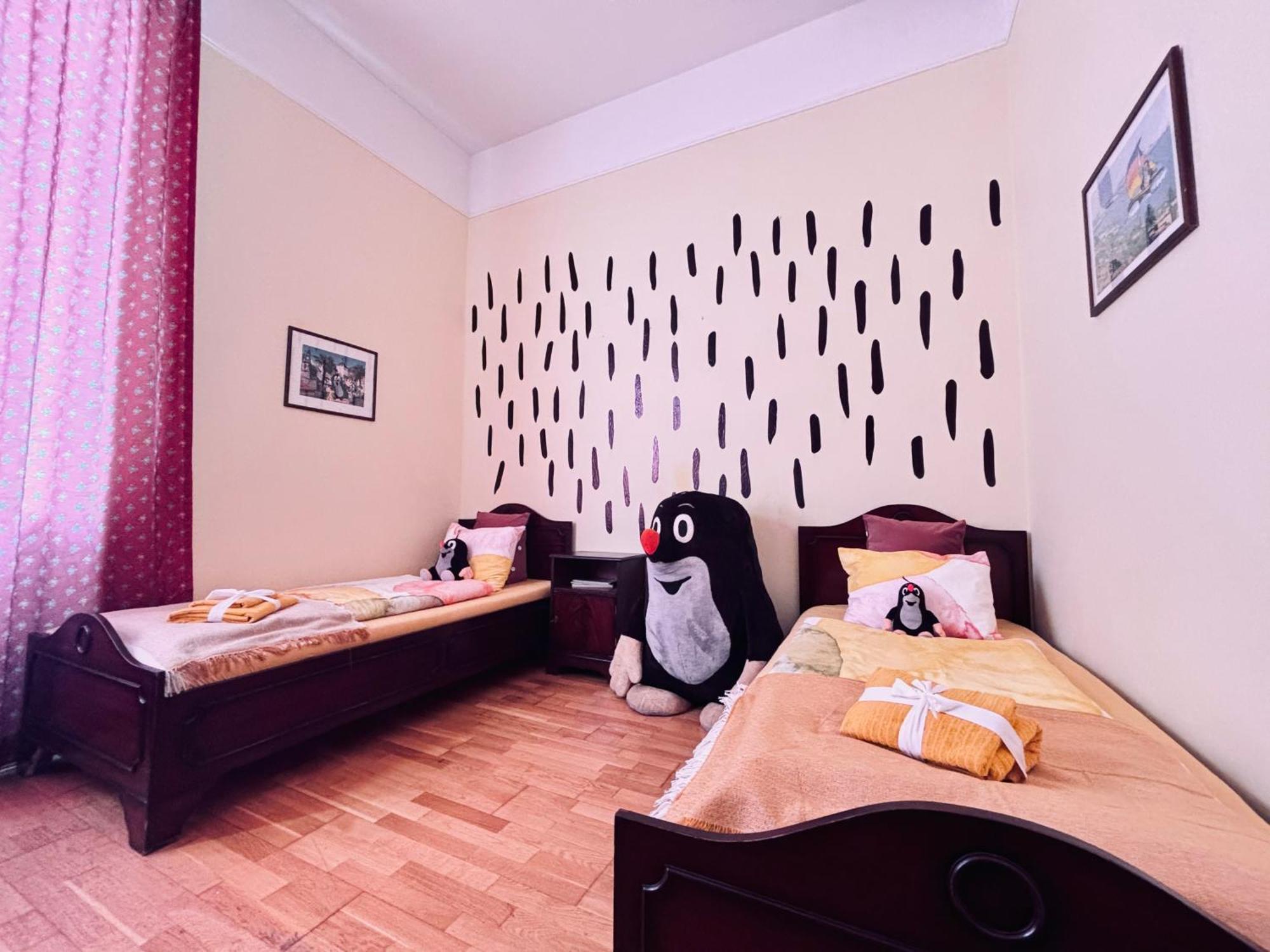 Krtek , 2 Beds, Theme Room, Free Parking Karlovy Vary Extérieur photo
